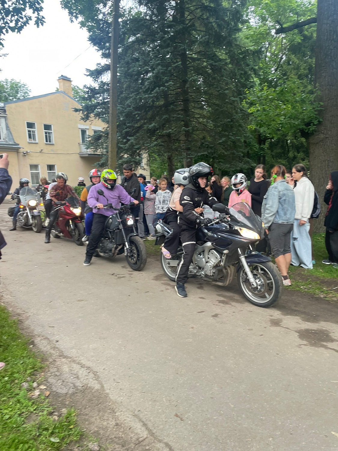 Говорят дети: спасибо нашим байкерам за радость и драйв!